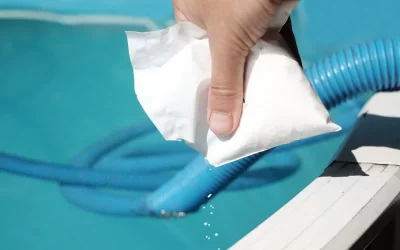 How to Super-chlorinate Your Pool or Spa to Decontaminate It